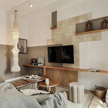 Apartament Orosi - 2 Bedrooms And Balcony In Poble Sec