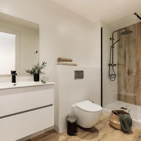Orosi - 2 Bedrooms And Balcony In Poble Sec Apartament