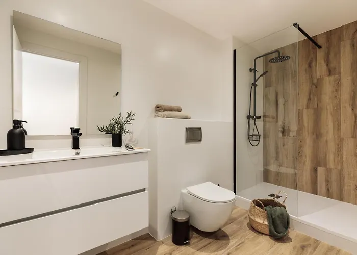 Orosi - 2 Bedrooms And Balcony In Poble Sec Apartment